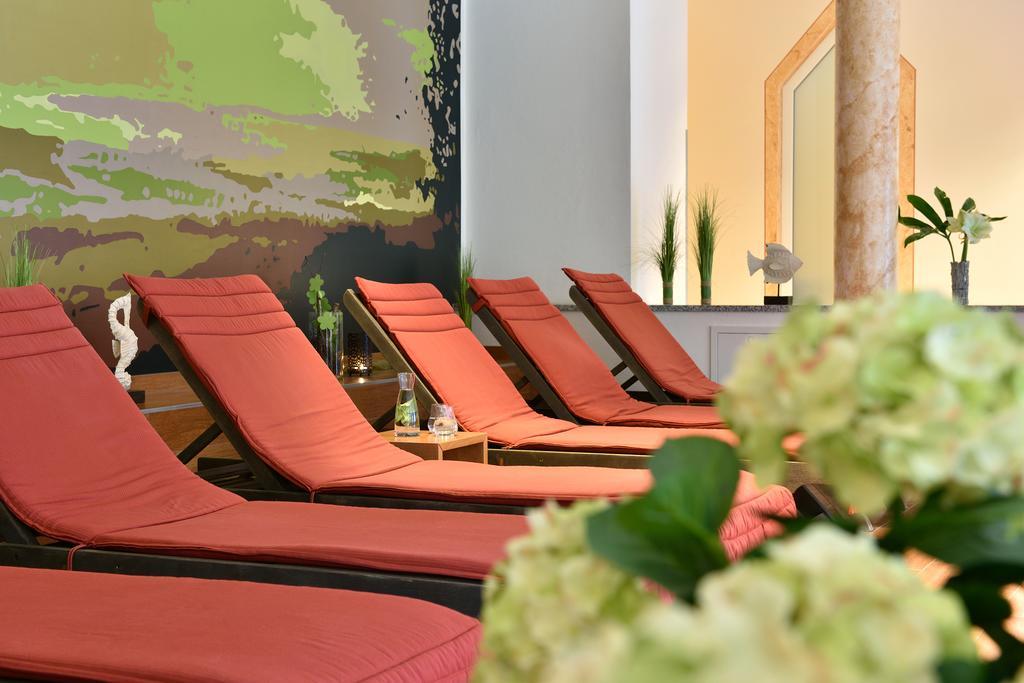 Hotel Western Parkhotel Maximilian 4*