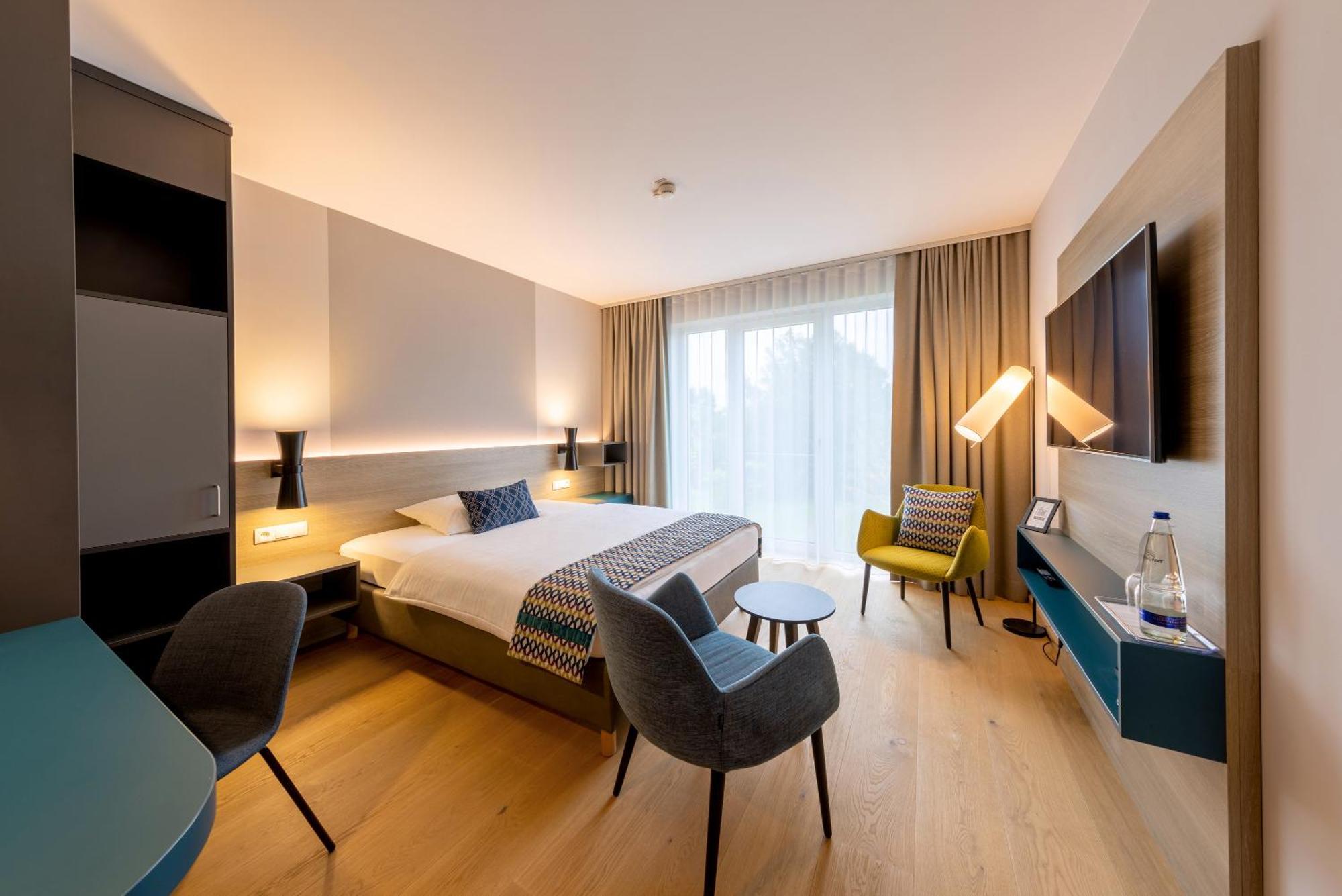 Hotel Western Parkhotel Maximilian 4*